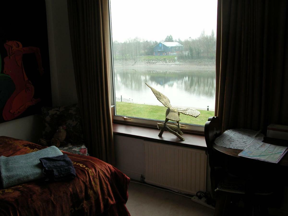 B&B Chiswick Riviera With Free Parking
